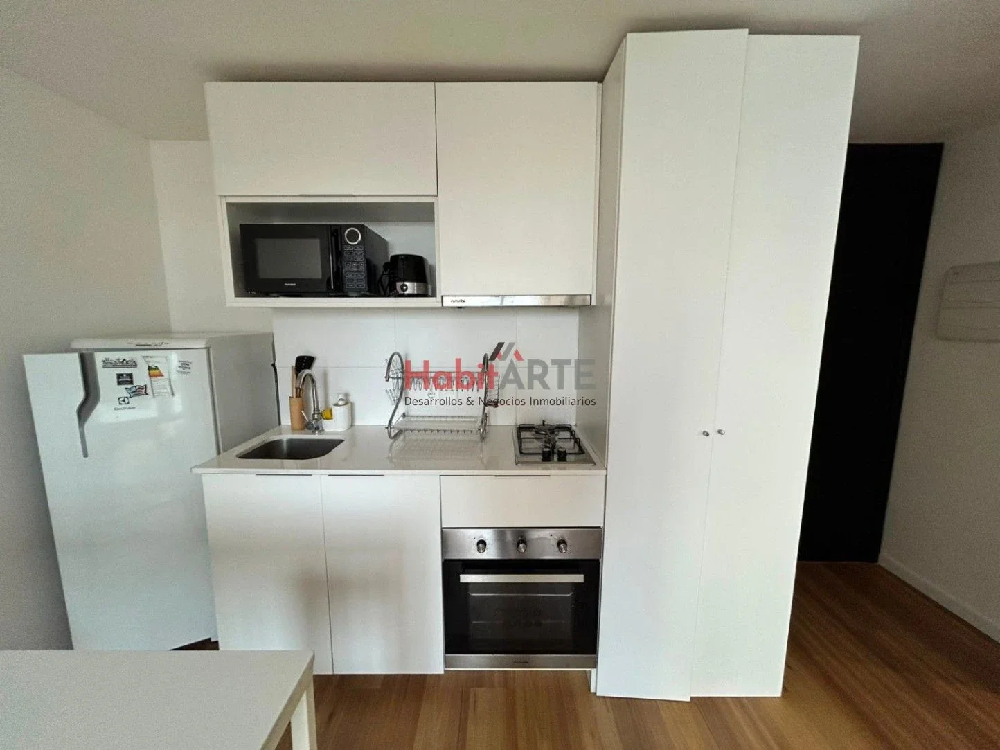 Apartamento en alquiler c/ cochera en Puerto Buceo - Imagen 5