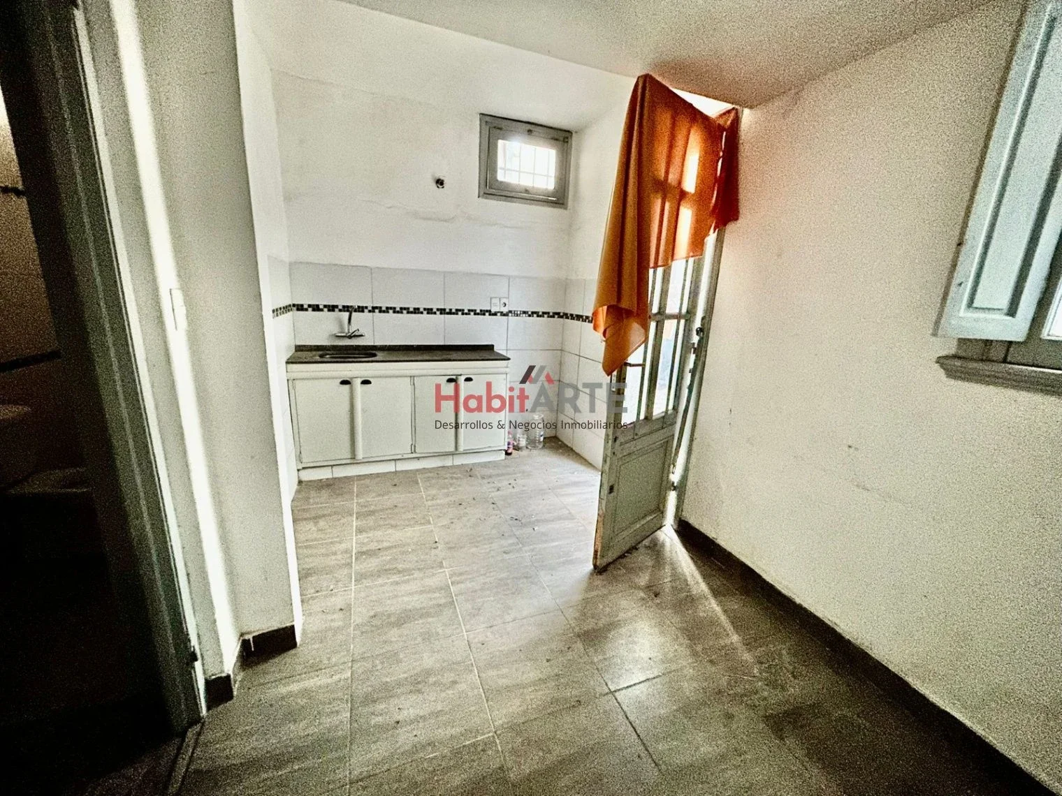 Casa en alquiler en Bella Vista - Imagen 3