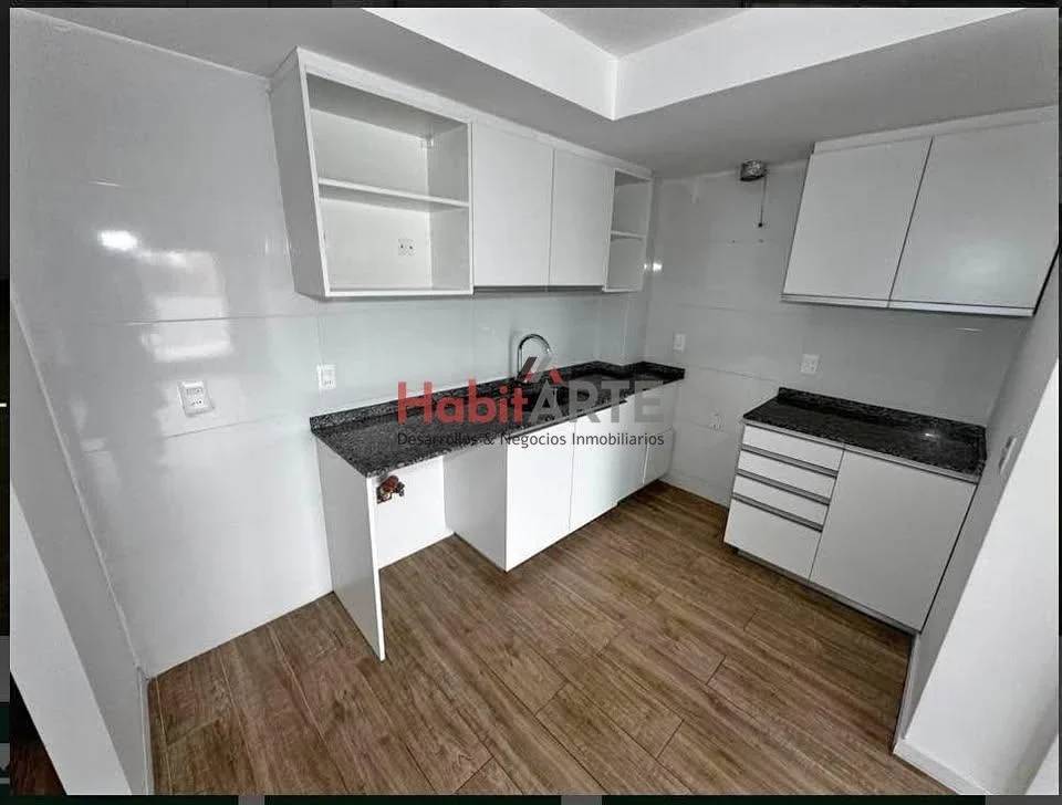Apartamento en alquiler en Parque Batlle - Imagen 2