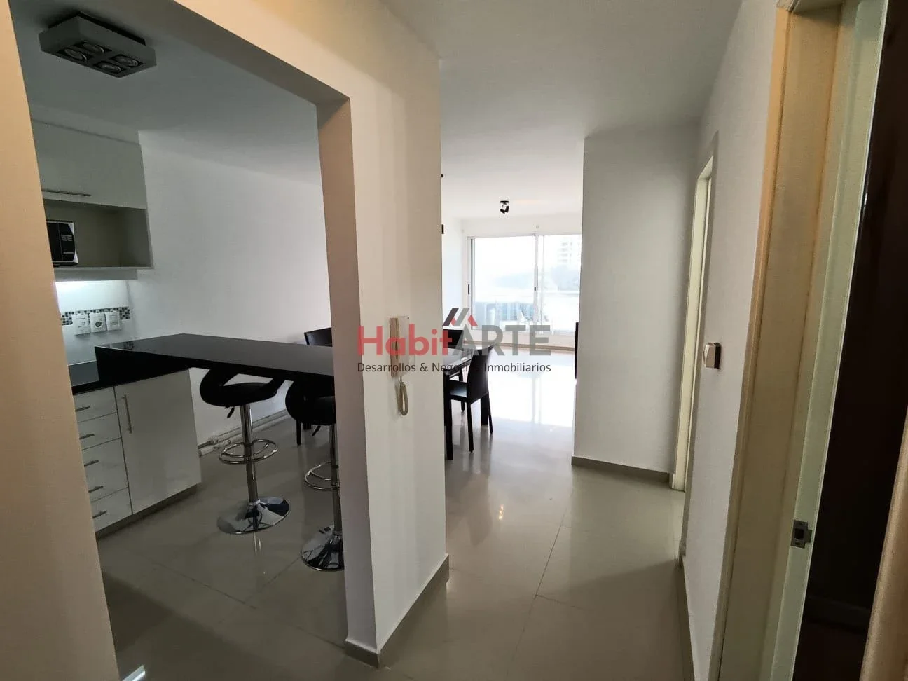 Apartamento en alquiler c/ cochera en Paso Carrasco - Imagen 4