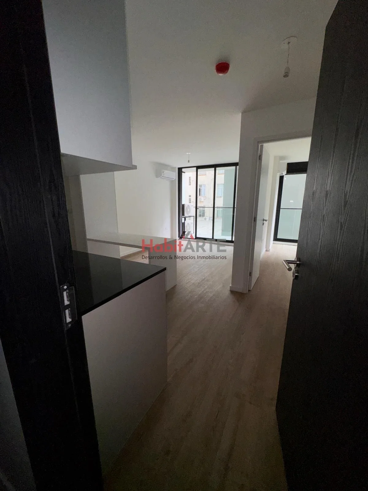 Apartamento en alquiler c/ cochera en Centro - Imagen 3
