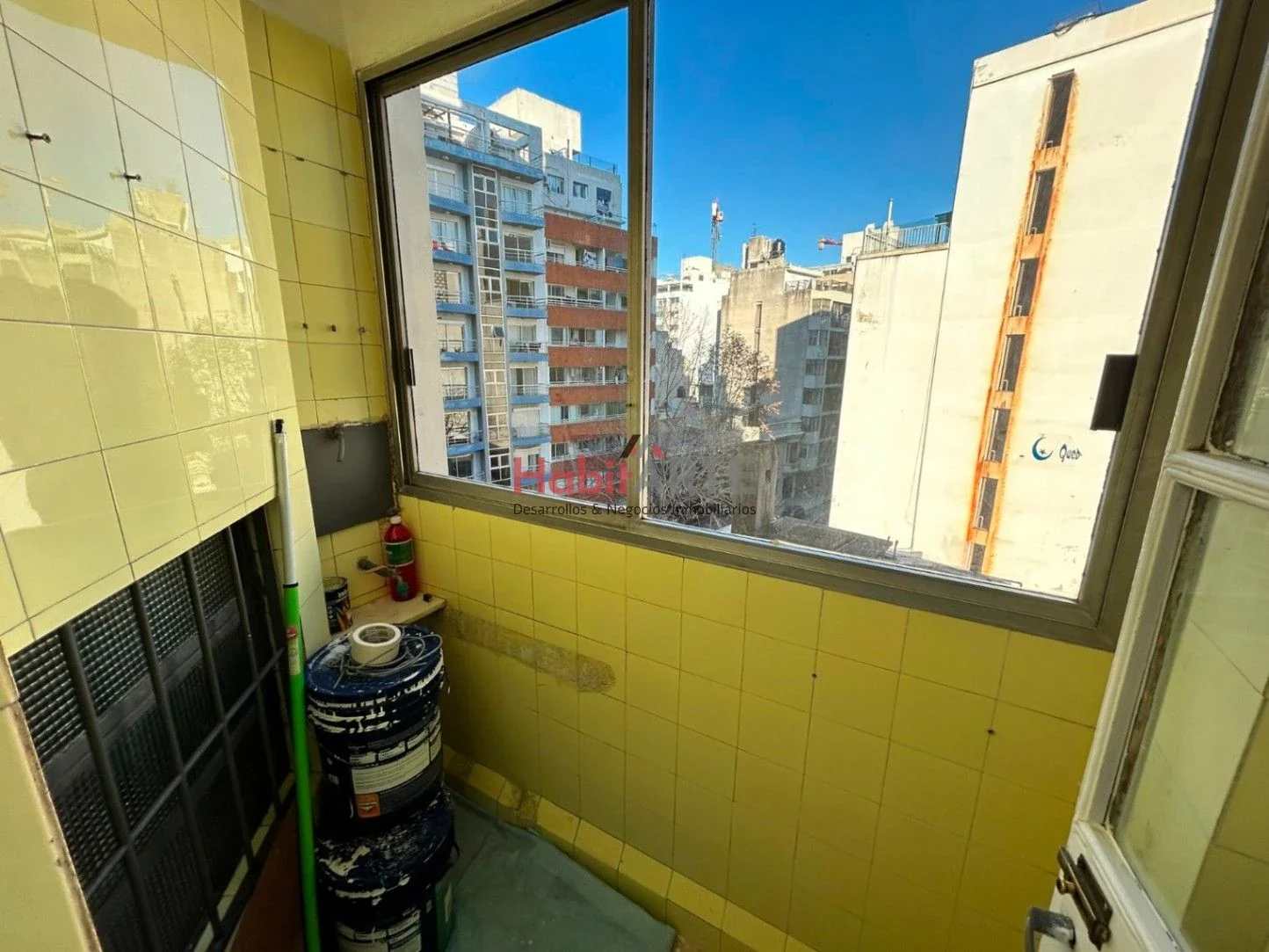 Apartamento en alquiler en Tres Cruces - Imagen 4