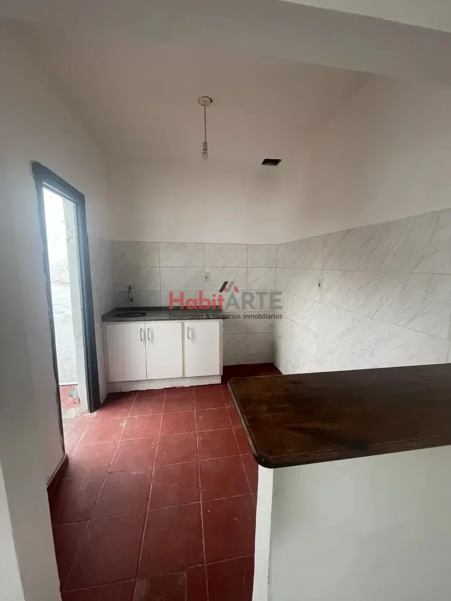 Casa en alquiler dos dormitorios y parrillero en Jacinto Vera - Imagen 2