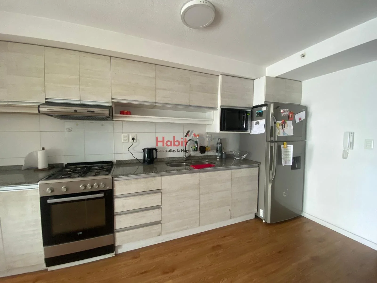 Apartamento en venta c/ cochera en Brazo Oriental - Imagen 2