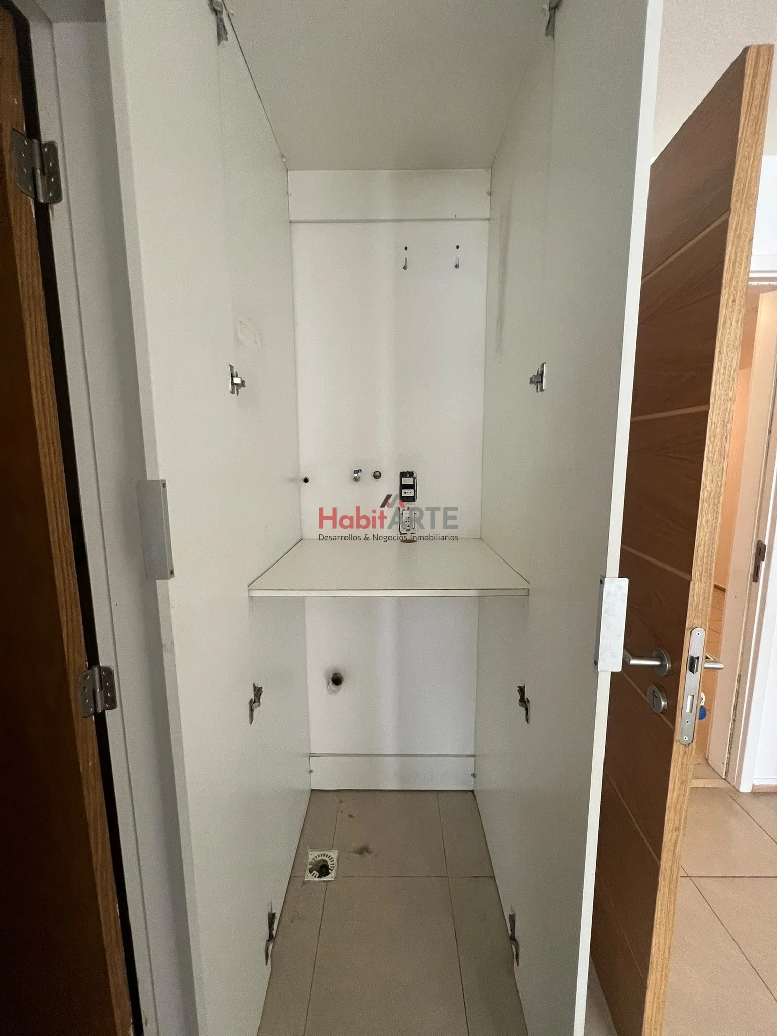 Apartamento en alquiler c/ cochera en La Comercial - Imagen 5