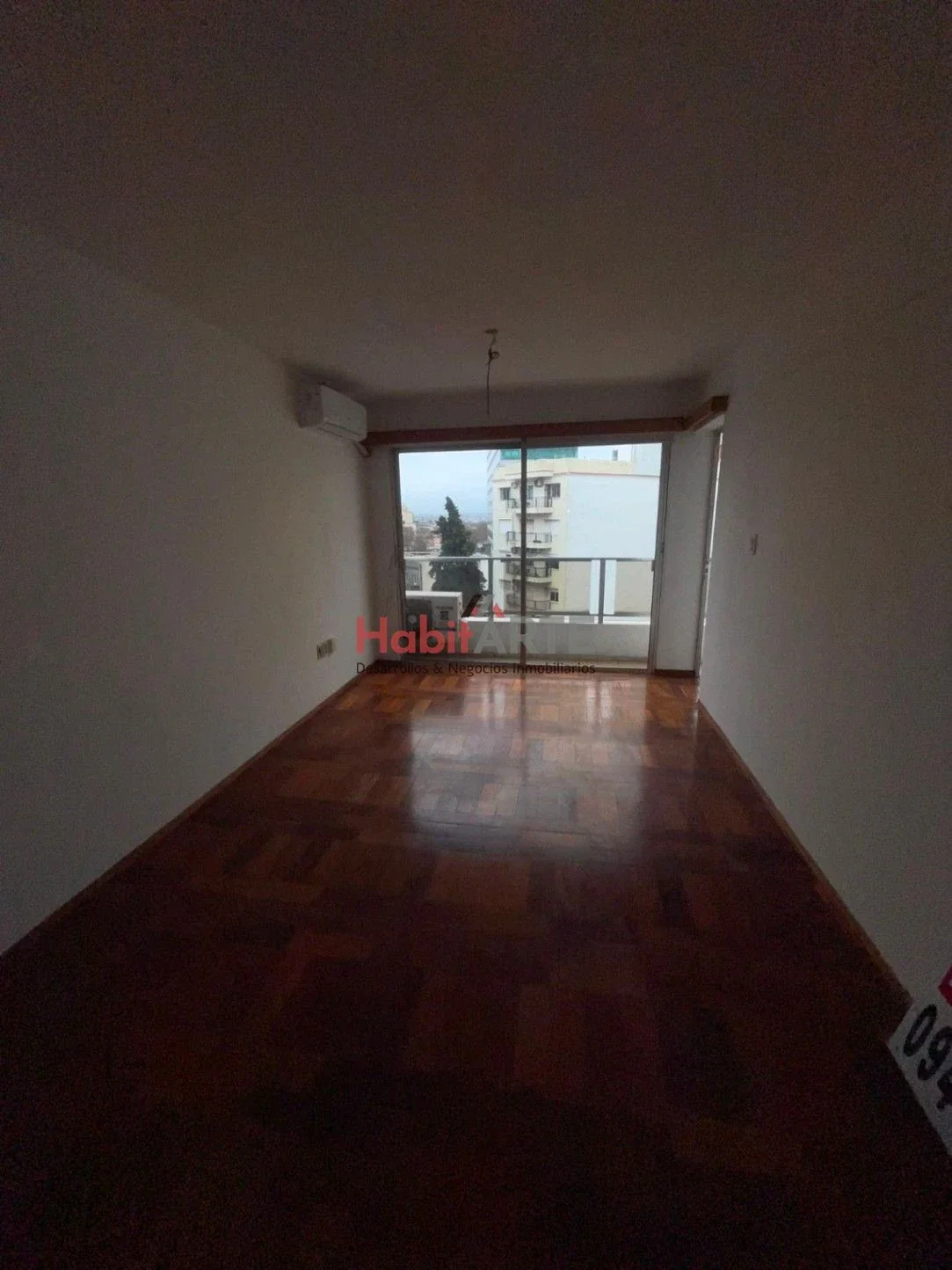 Apartamento en alquiler c/ cochera en Centro - Imagen 4