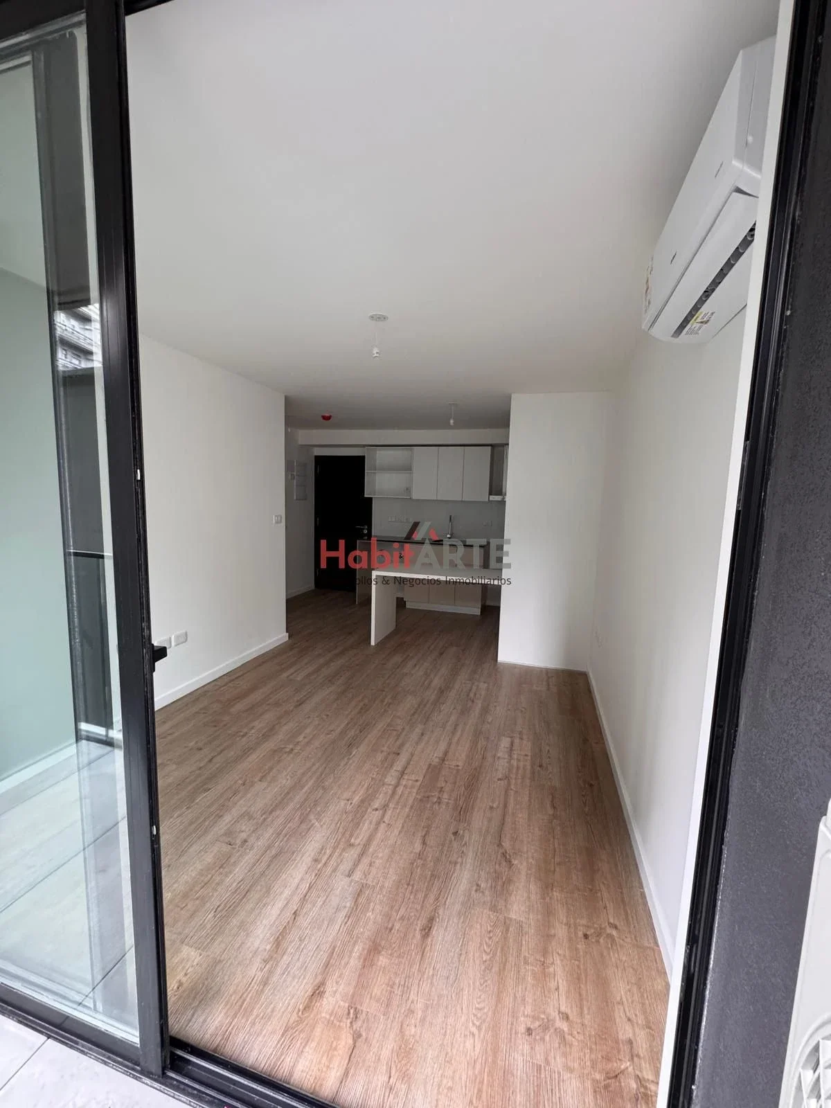 Apartamento en alquiler c/ cochera en Centro - Imagen 4