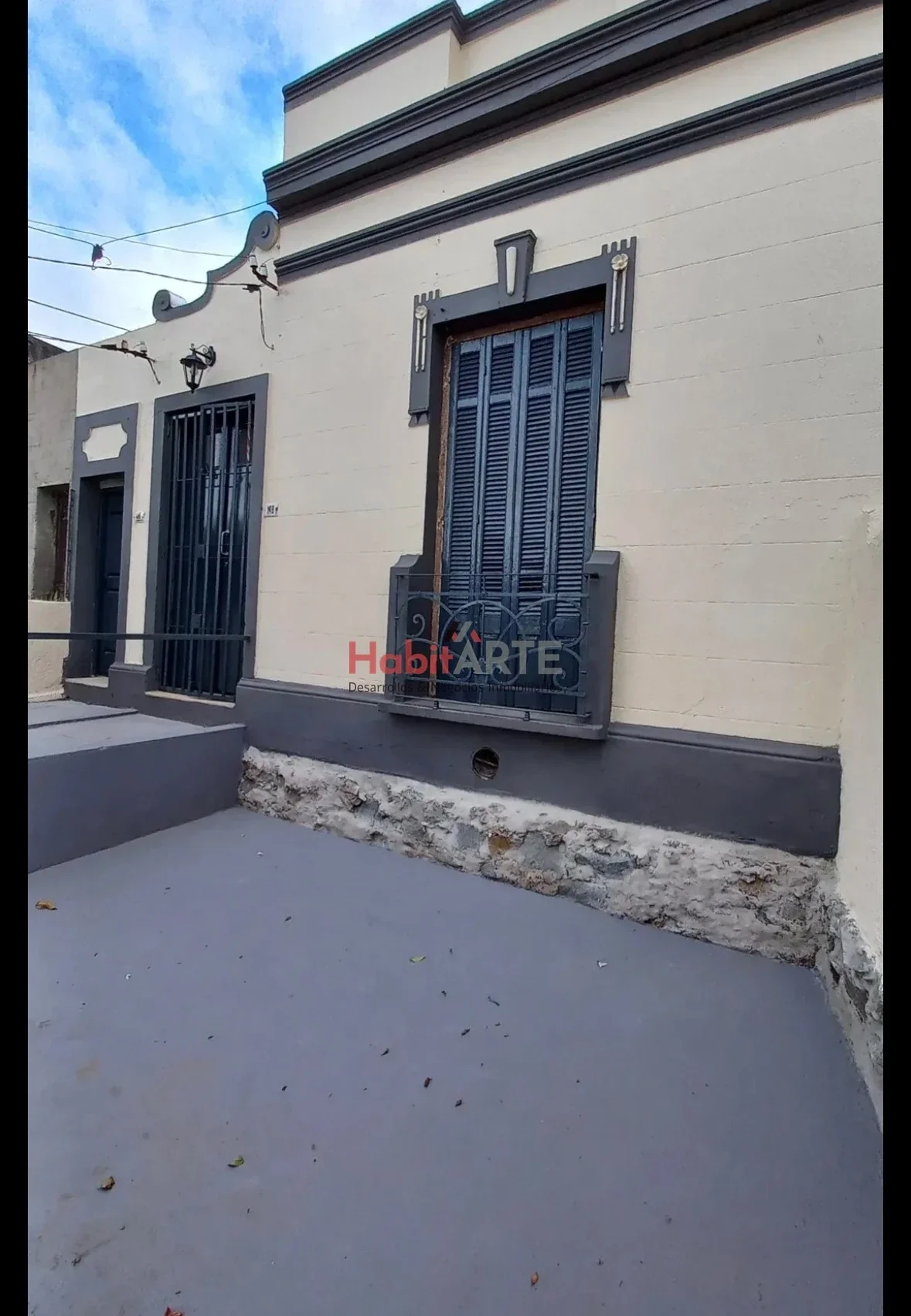 Casa en alquiler de dos dormitorios c/ cochera en Belvedere - Imagen 2
