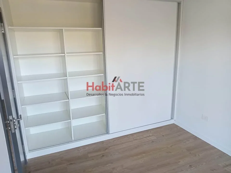 Apartamento en alquiler 1 dormitorio Balcón Terraza al frente, sobre Av Italia en Parque Batlle - Imagen 4