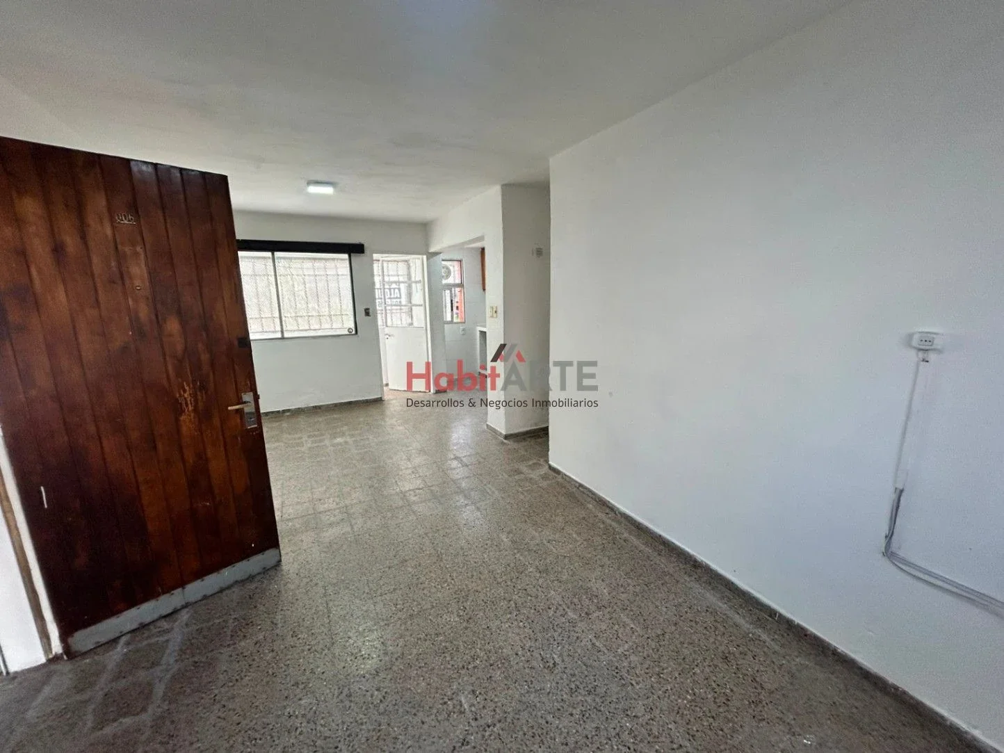 Apartamento en alquiler c/ cochera en Villa Española - Imagen 1