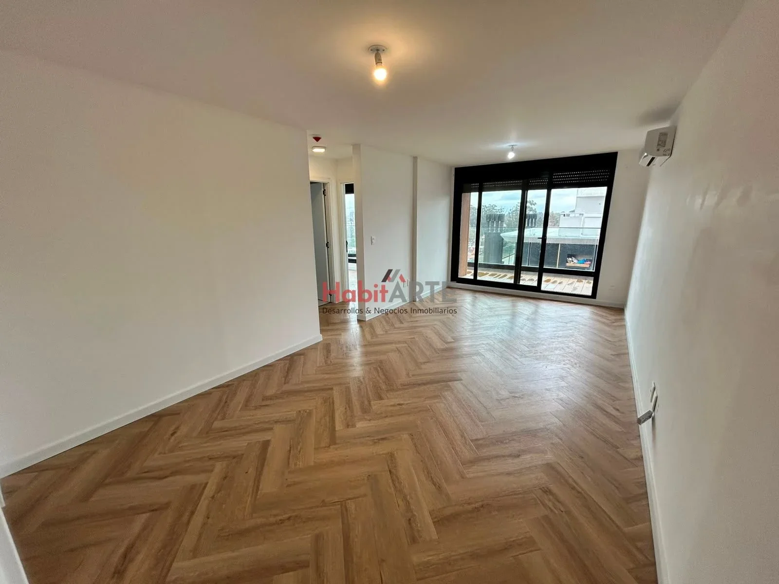 Apartamento en alquiler c/ cochera en Barra de Carrasco - Imagen 2