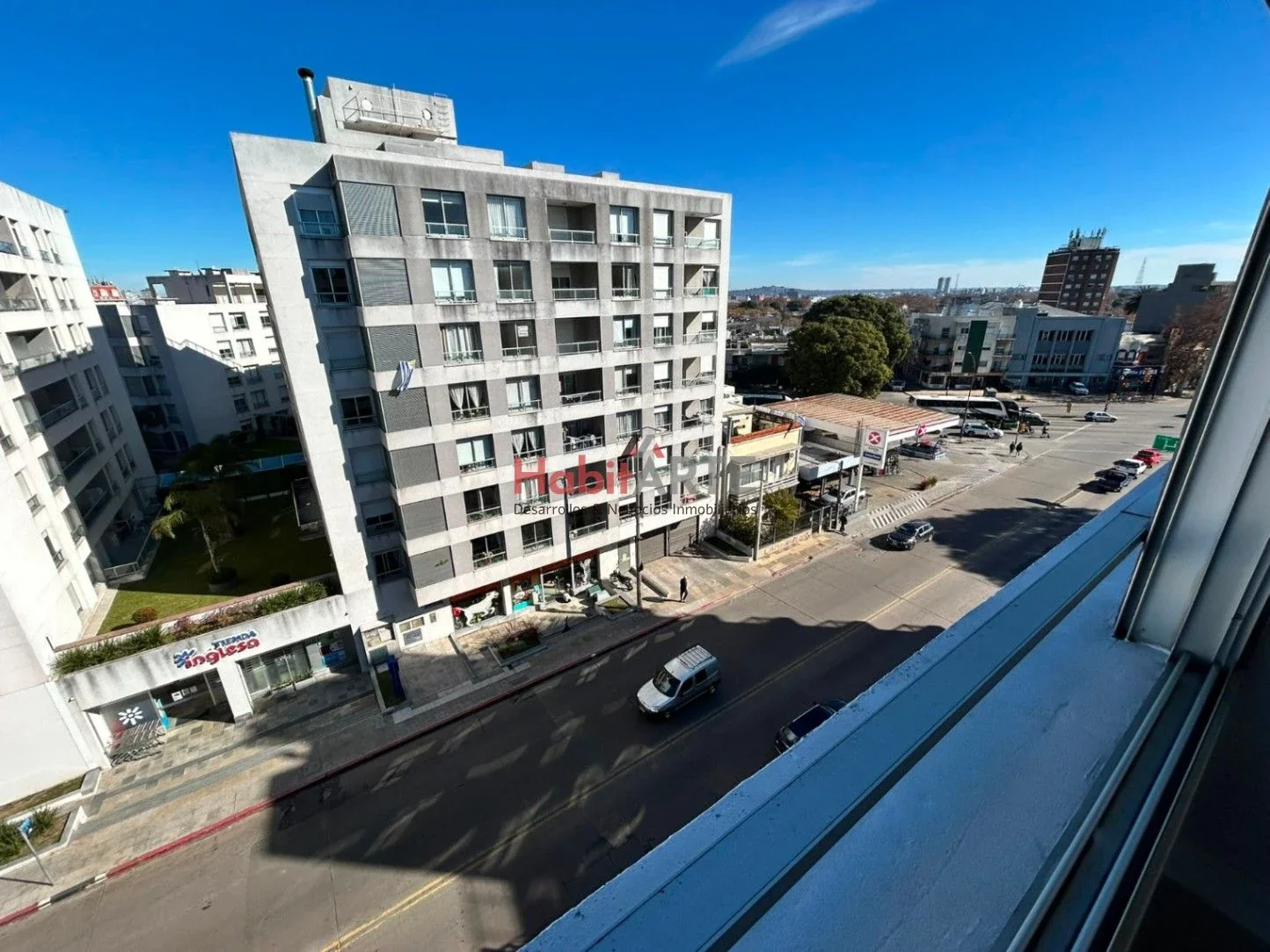 Apartamento en alquiler en La Comercial - Imagen 3