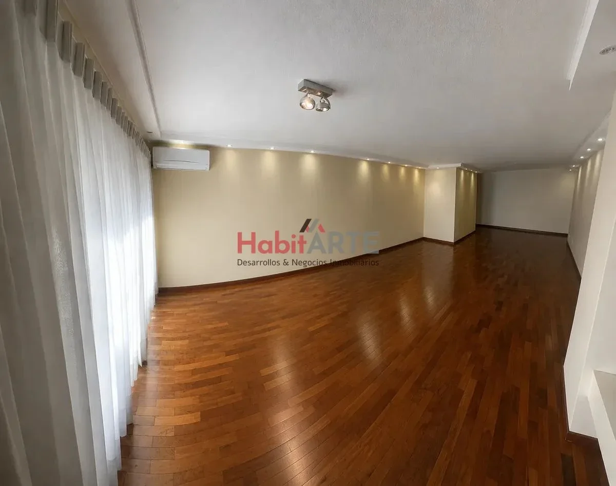Apartamento en alquiler c/ cochera en Carrasco - Imagen 2