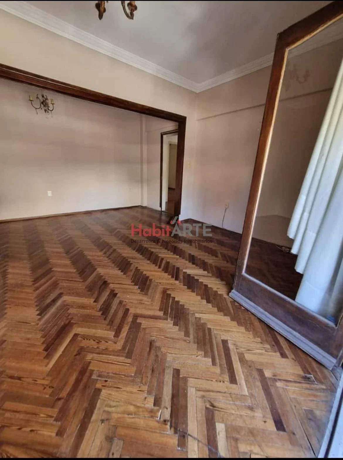 Apartamento en alquiler 3 dormitorios 2 baños Punta Carretas con cochera y parrillero. - Imagen 2