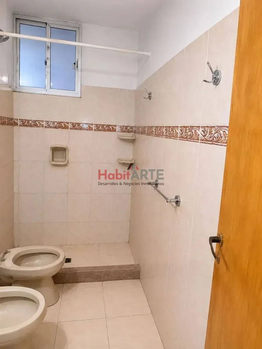 Apartamento en alquiler en La Teja - Imagen 2