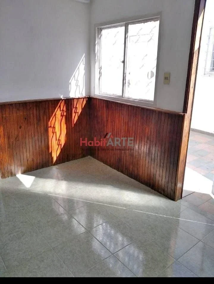 Apartamento en alquiler en Mercado Modelo - Imagen 1
