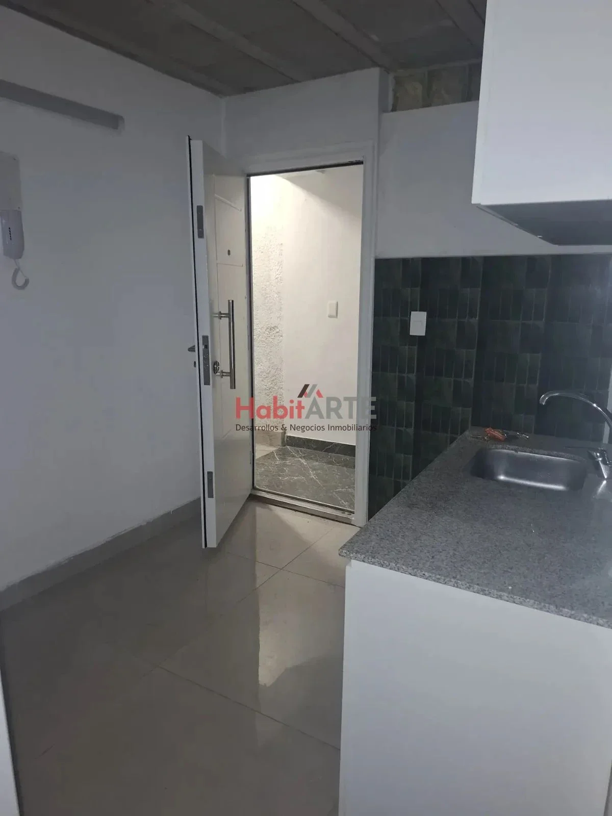 Apartamento en alquiler en Centro - Imagen 4