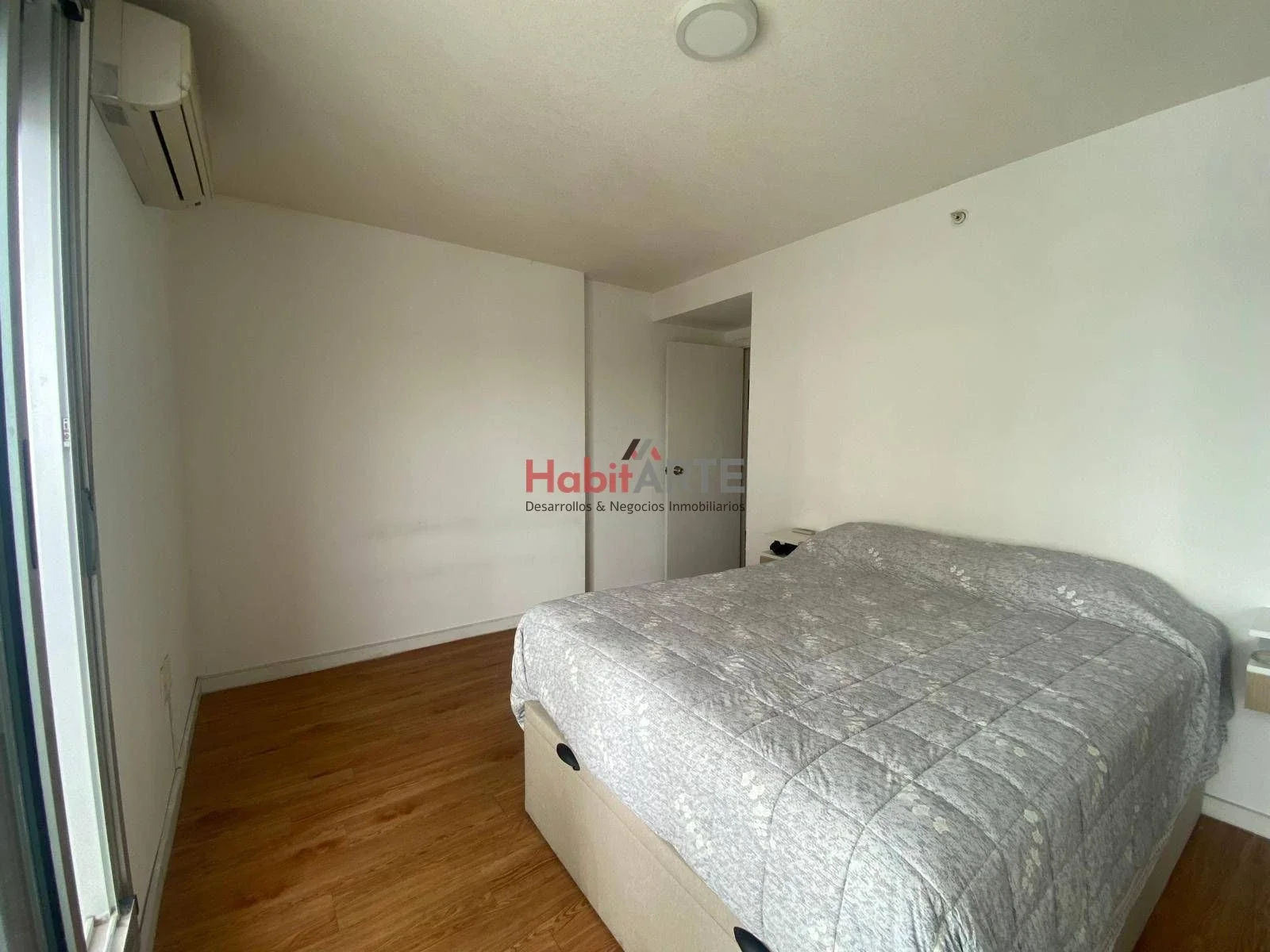 Apartamento en venta c/ cochera en Brazo Oriental - Imagen 5