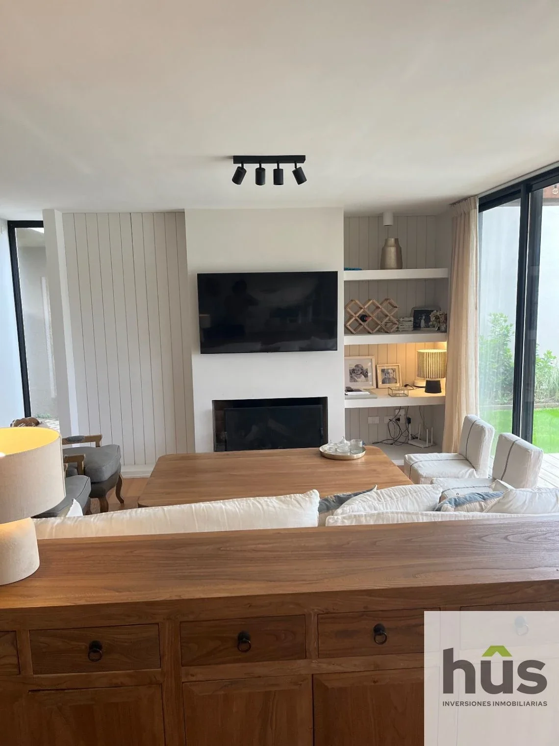 Casa en huertas de los Horneros con mejoras - Oportunidad - Imagen 2
