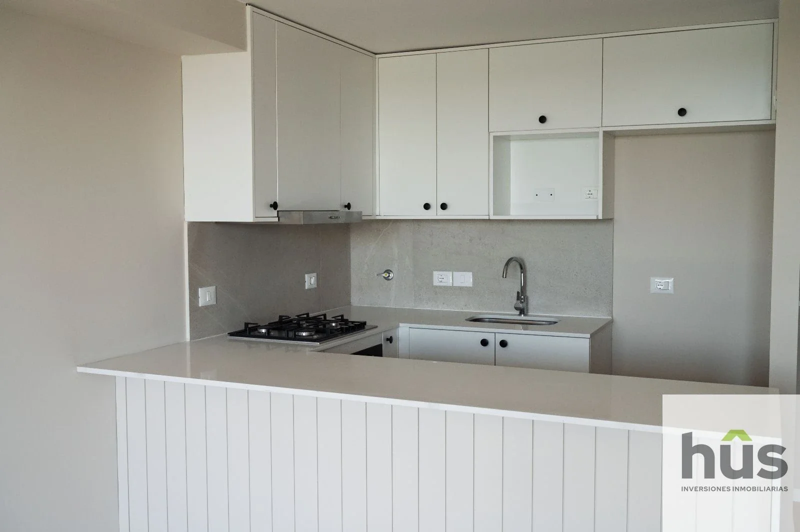 Apto en piso alto con vista al lago en venta - Imagen 5