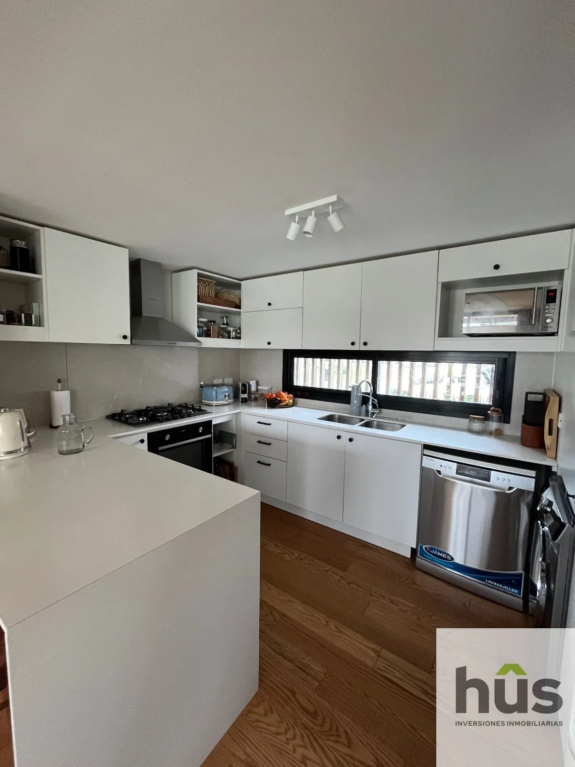 Casa en huertas de los Horneros con mejoras - Oportunidad - Imagen 5