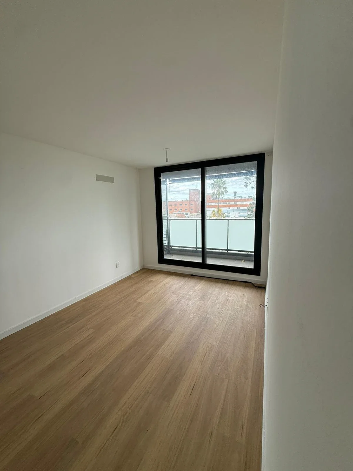 Apartamento en alquiler en La Blanqueada - Imagen 2