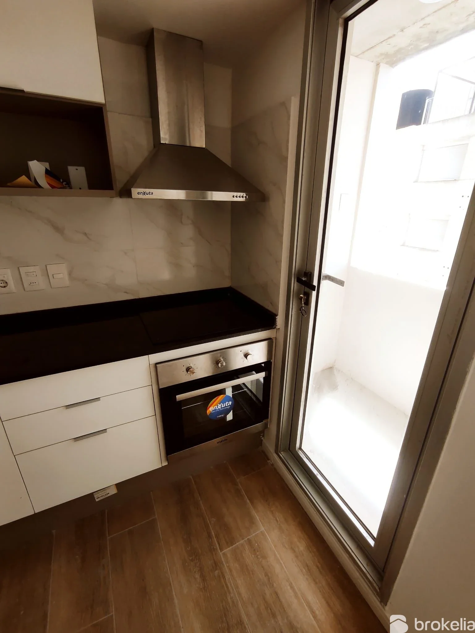 Apartamento en alquiler en Tres Cruces - Imagen 5