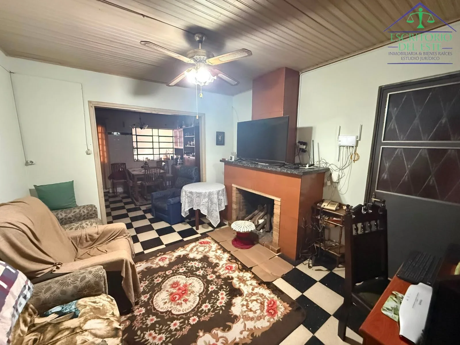 Casa en venta 5 ddormitorios, 3 baños c/ cochera en Pueblo Nuevo - Imagen 1