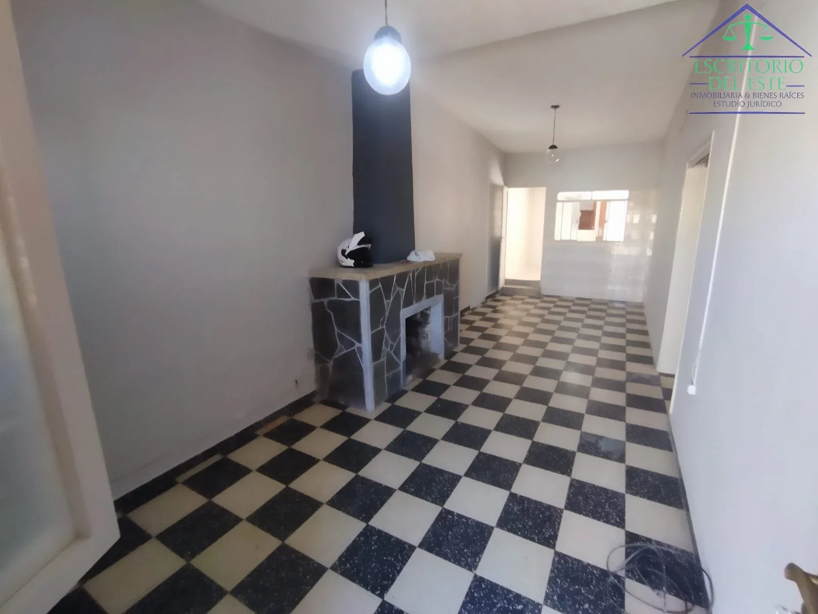 Casa en alquiler de 3 dormitorios en Don Bosco - Imagen 2
