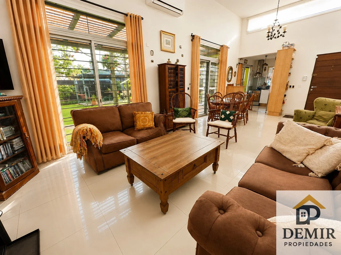 Venta impecable casa en El Pinar 3 dormitorios 2 baños barbacoa Padrón único - Imagen 3
