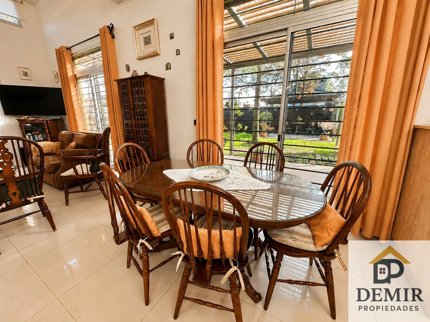 Venta impecable casa en El Pinar 3 dormitorios 2 baños barbacoa Padrón único - Imagen 5