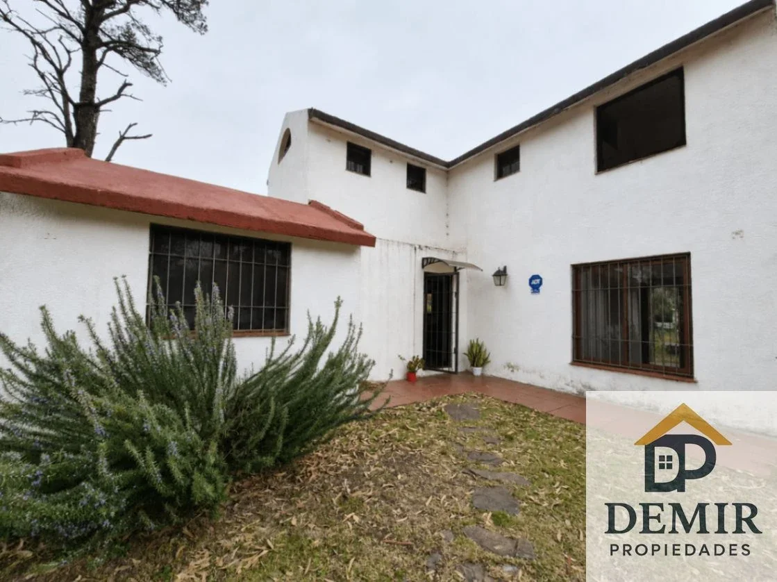 Casa en venta c/ cochera en San José de Carrasco - Imagen 1