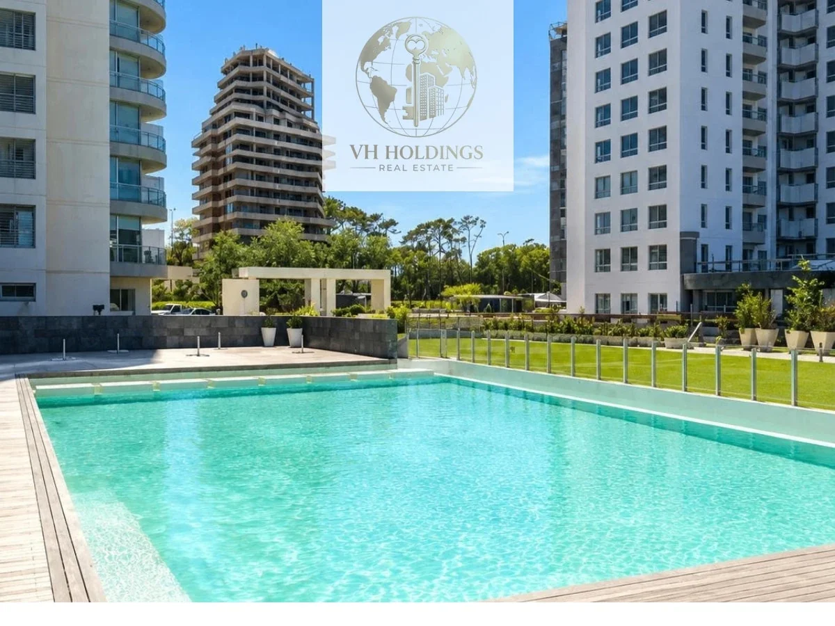 Apartamento en venta c/ cochera en Cantegril - Imagen 2
