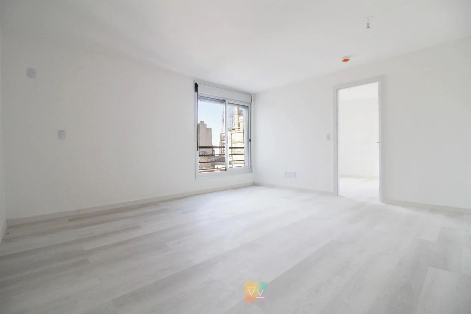 Apartamento en alquiler en Tres Cruces - Imagen 4