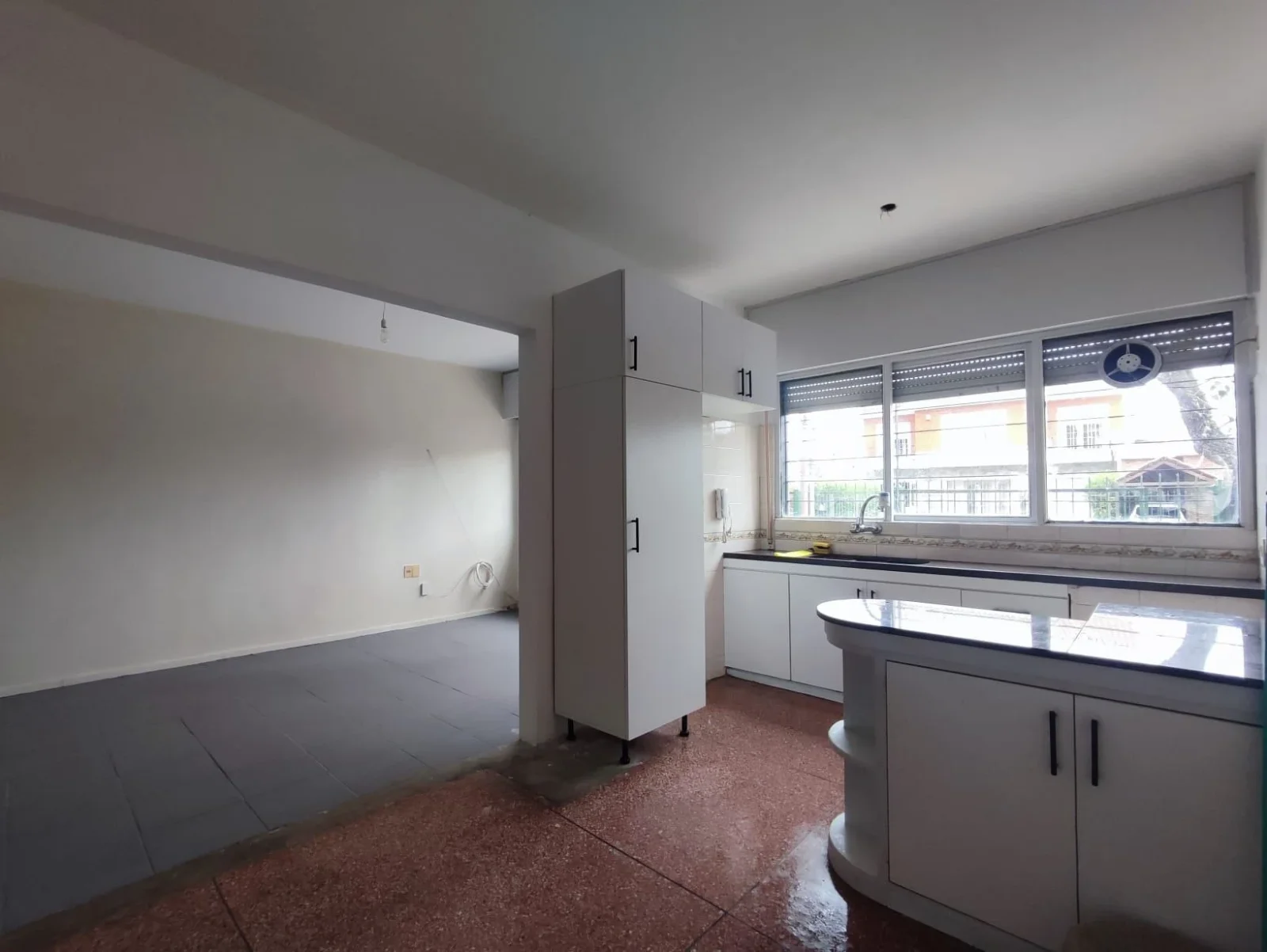 Casa en alquiler c/ cochera en Malvin - Imagen 4