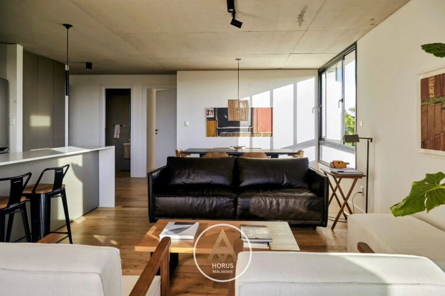 Apartamento en venta c/ cochera en Carrasco - Imagen 4