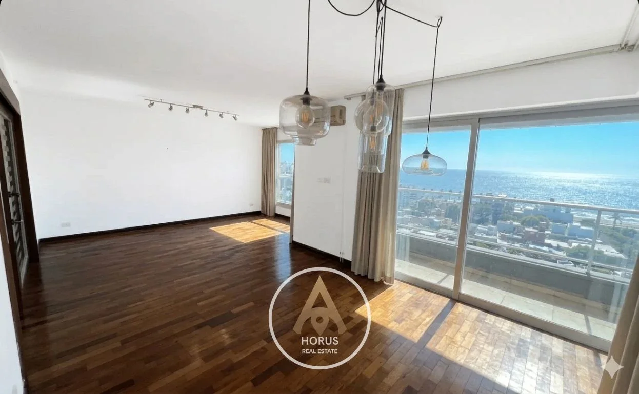 Apartamento en alquiler c/ cochera en Malvin - Imagen 2