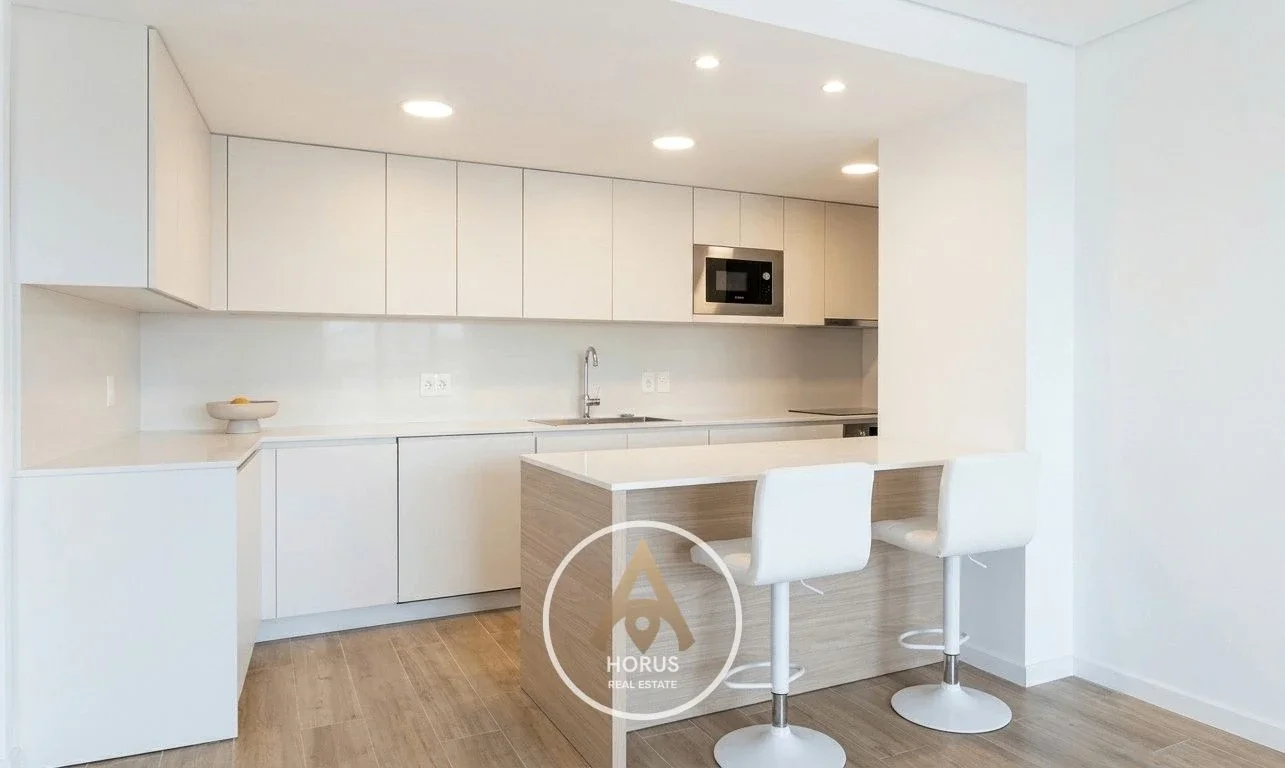 Apartamento en alquiler c/ cochera en Carrasco Norte - Imagen 2