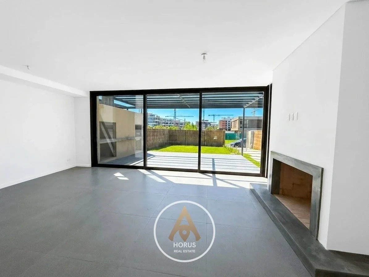 Casa en venta c/ cochera en Carrasco Norte - Imagen 3