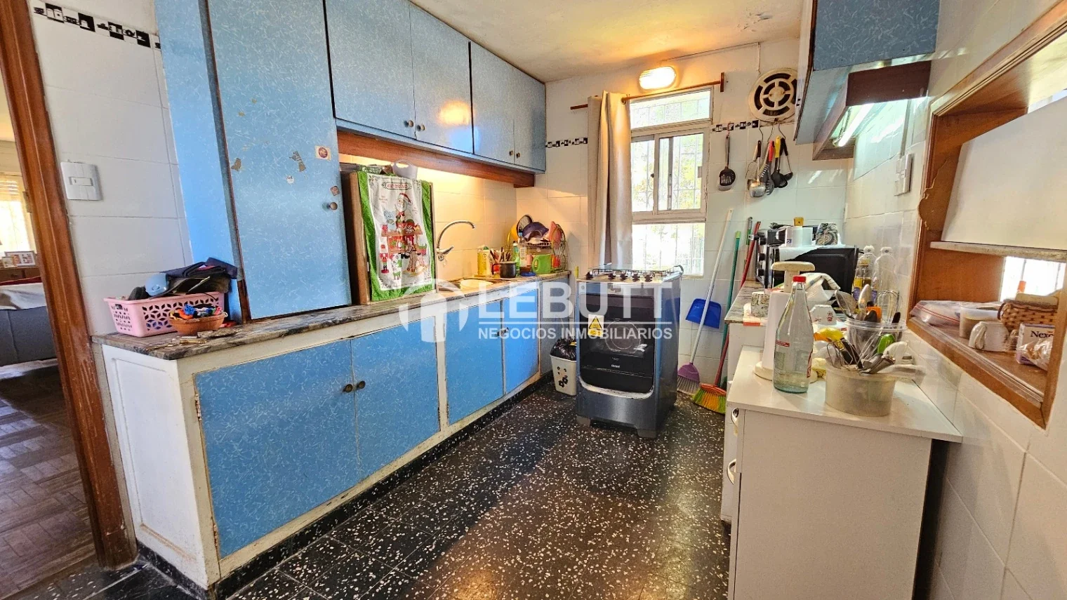 CASA EN VENTA UNA PLANTA 3 DORMITORIOS 2 BAÑOS  JARDIN AL FRENTE PUNTA GORDA - Imagen 4