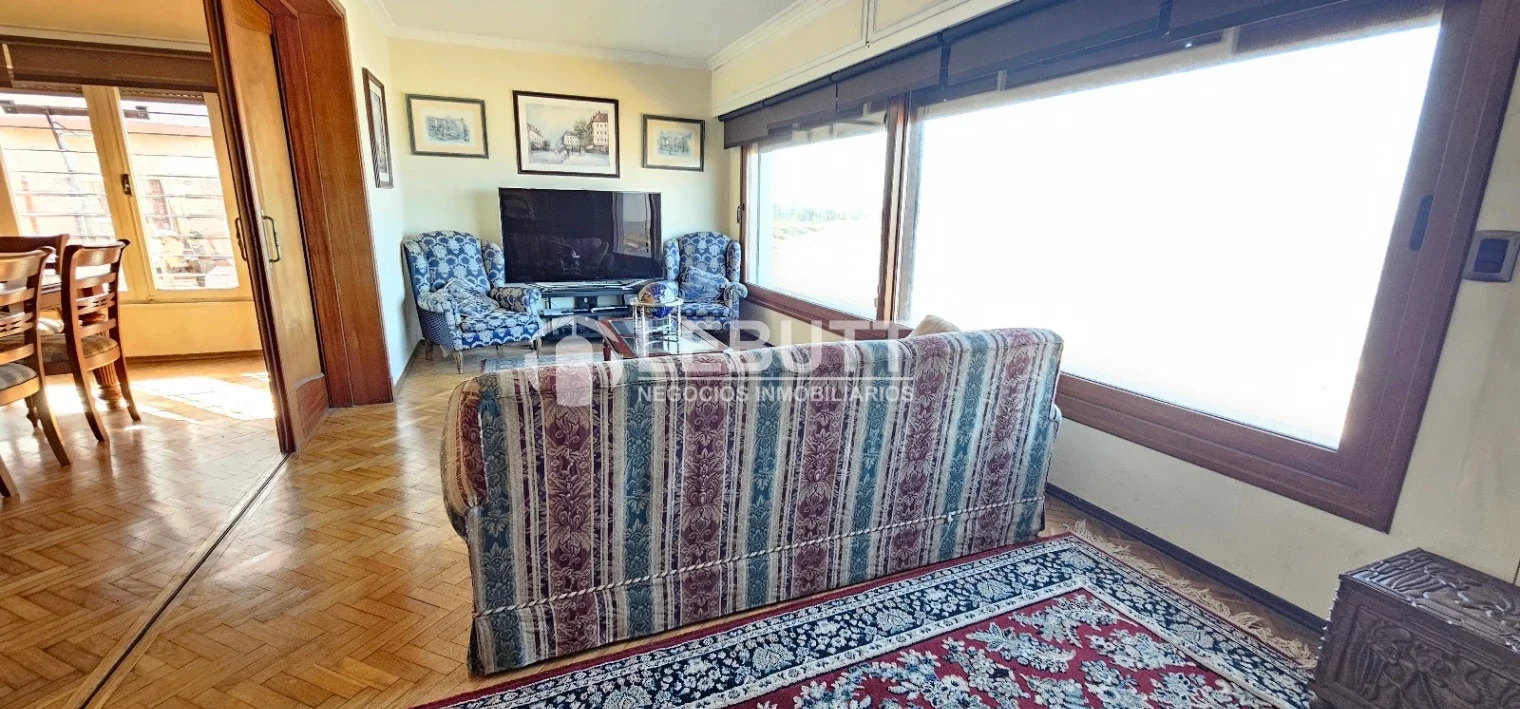 Excelente Vista!!! Venta 3 Dormitorios 2 Baños. Servicio Completo. Punta Gorda - Imagen 3