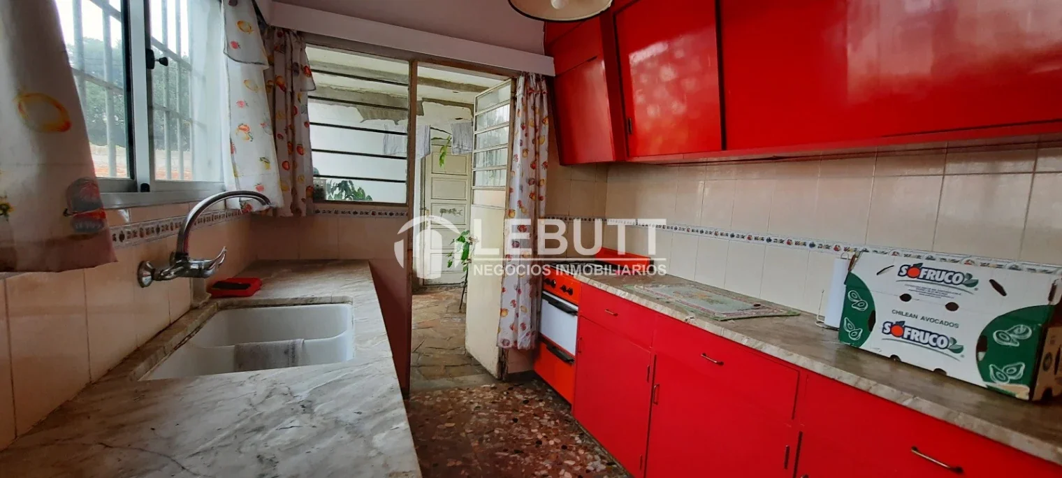 A PASOS DEL MAR UNA PLANTA 2 DORMITORIOS 2 BAÑOS COCINA JARDIN PUNTA GORDA - Imagen 5