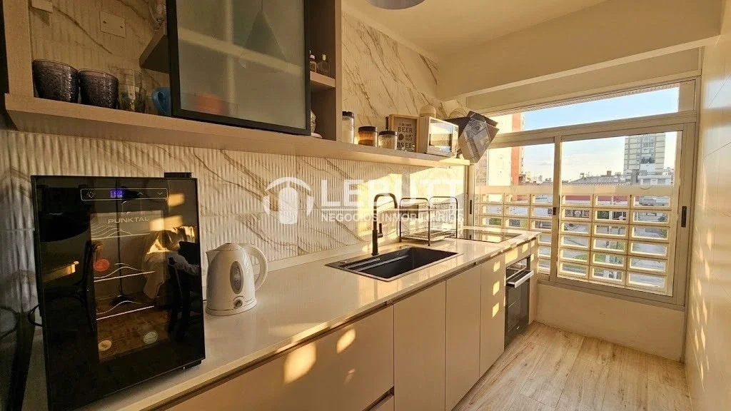 Apartamento Reciclado.Living Cocina  2 Dormitorios Baño Patio - Malvin - Imagen 5