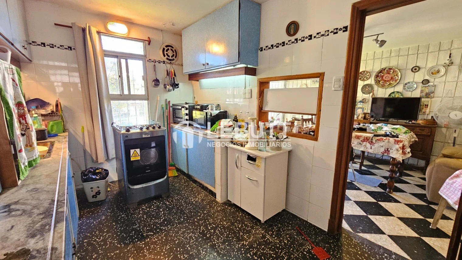 CASA EN VENTA UNA PLANTA 3 DORMITORIOS 2 BAÑOS  JARDIN AL FRENTE PUNTA GORDA - Imagen 5