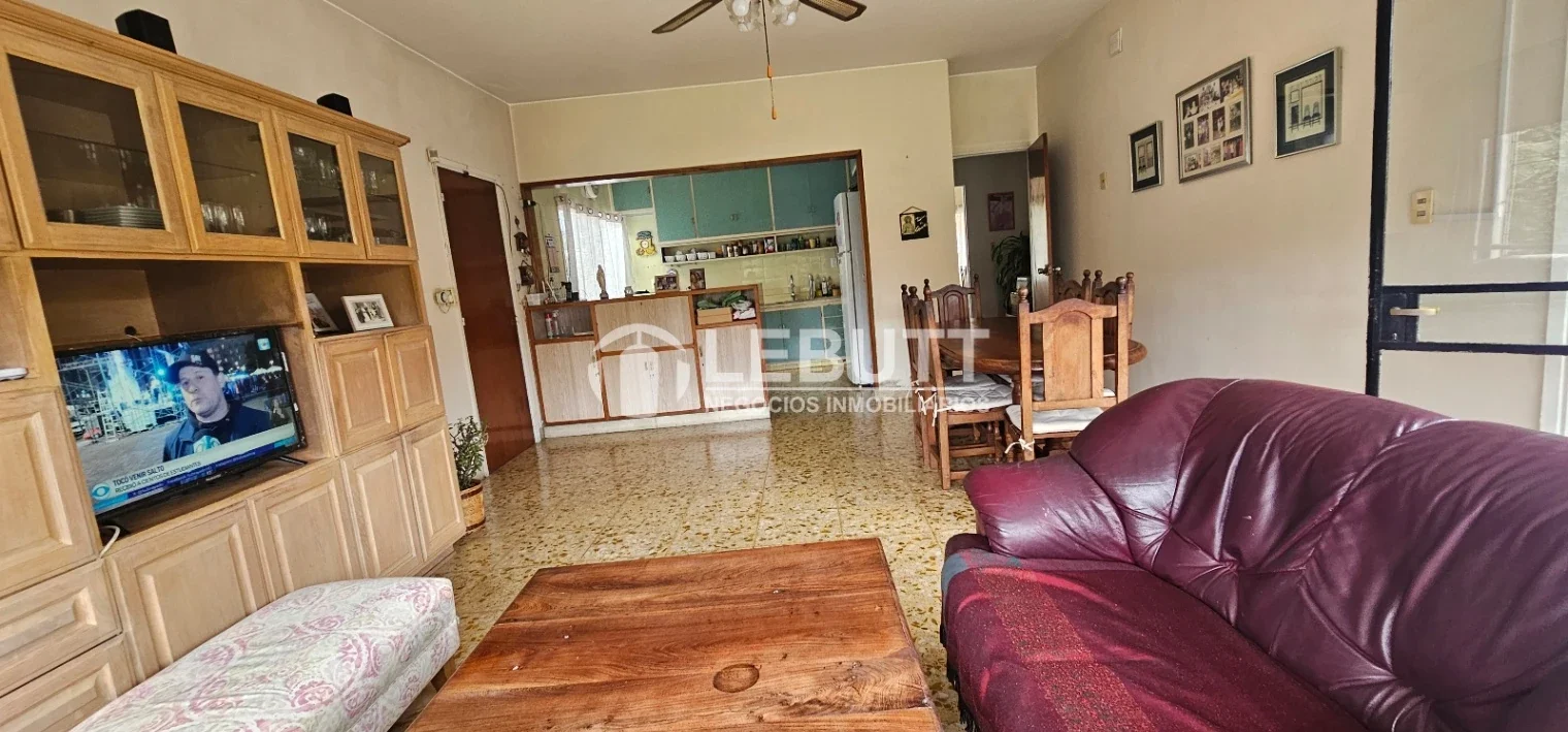 Casa 3 Dormitorios 2 Baños + Apartamento independiente. Garaje 970m Malvin - Imagen 4