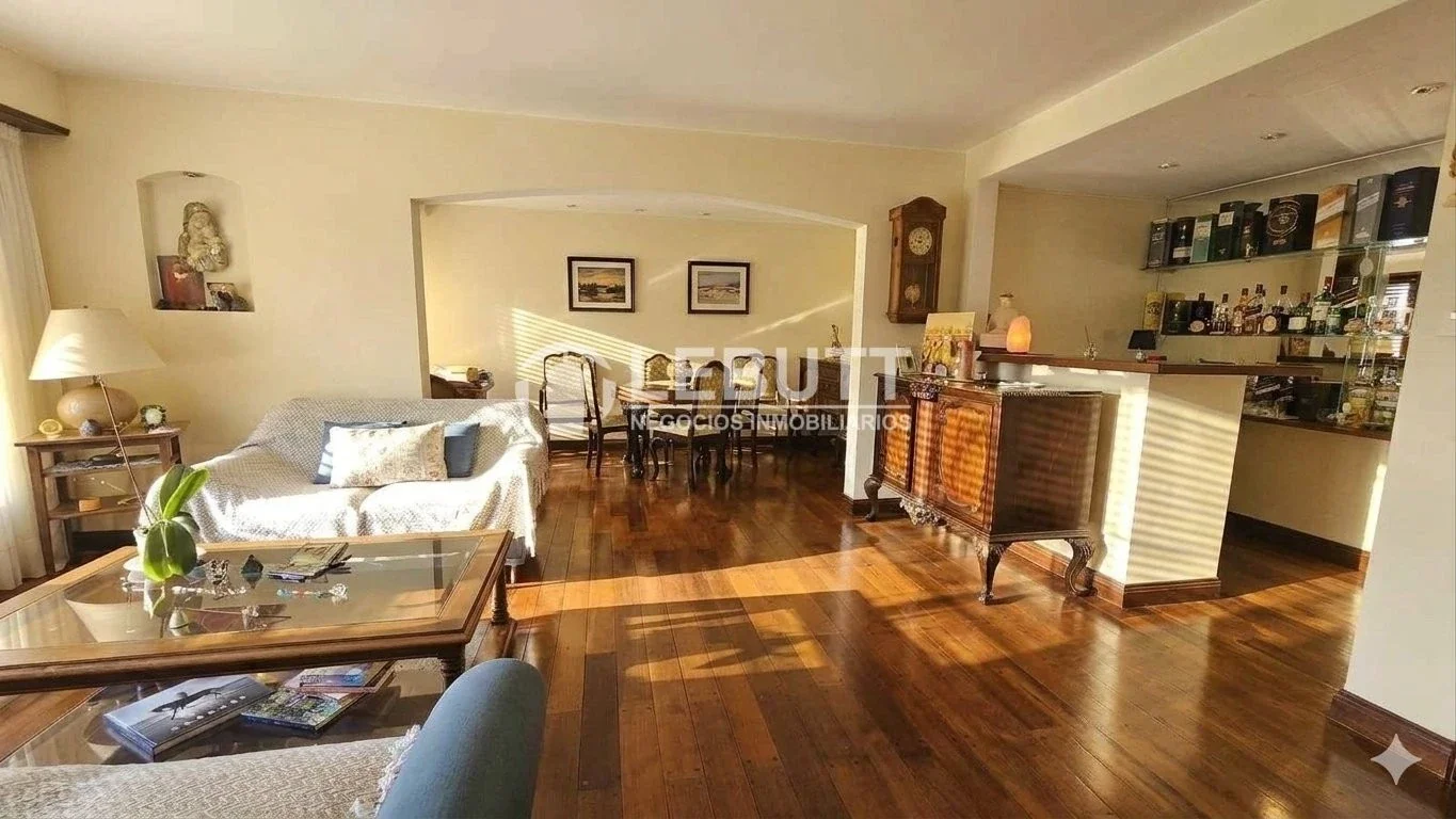 A PASOS RAMBLA VENTA CASA 4 DORMITORIOS 3 BAÑOS PARRILLERO PISCINA. PUNTA GORDA - Imagen 3