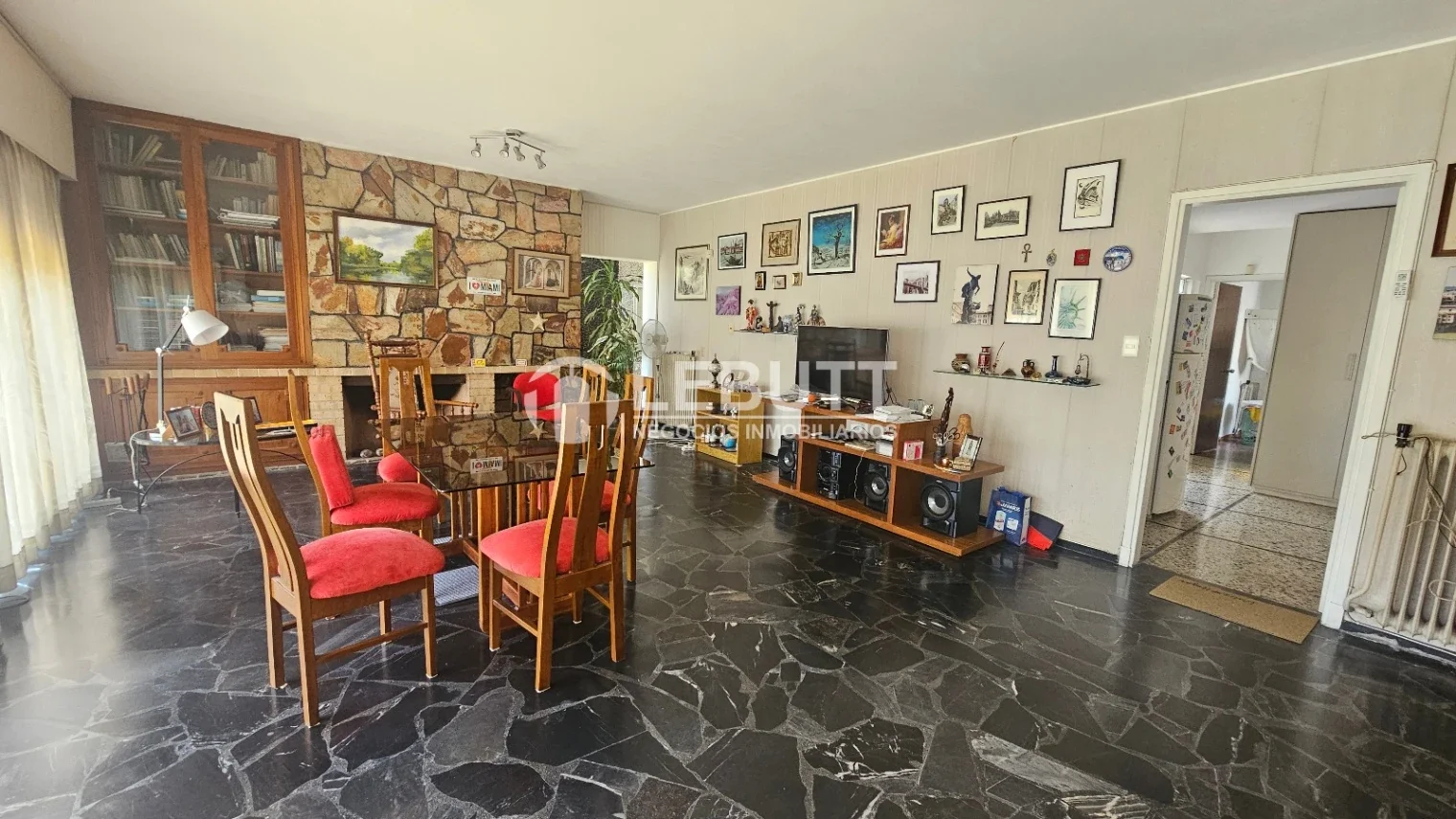 Casa Venta  Punta Gorda Ambientes Amplios. EMPRESA O FAMILIA  Zona Colegios - Imagen 4
