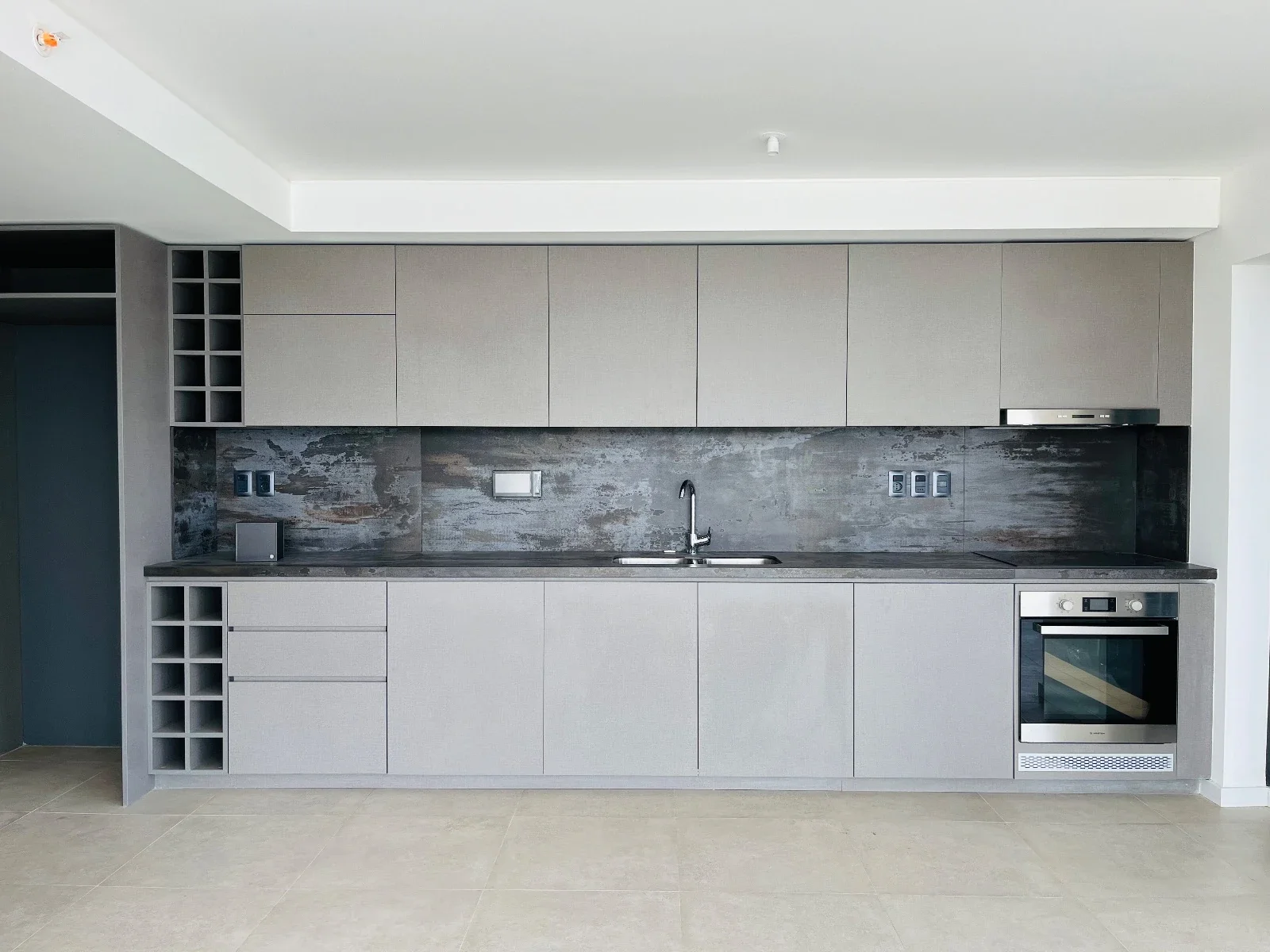 Apartamento En Alquiler En Carrasco Boating 2 Dormitorios con Garage - Imagen 4