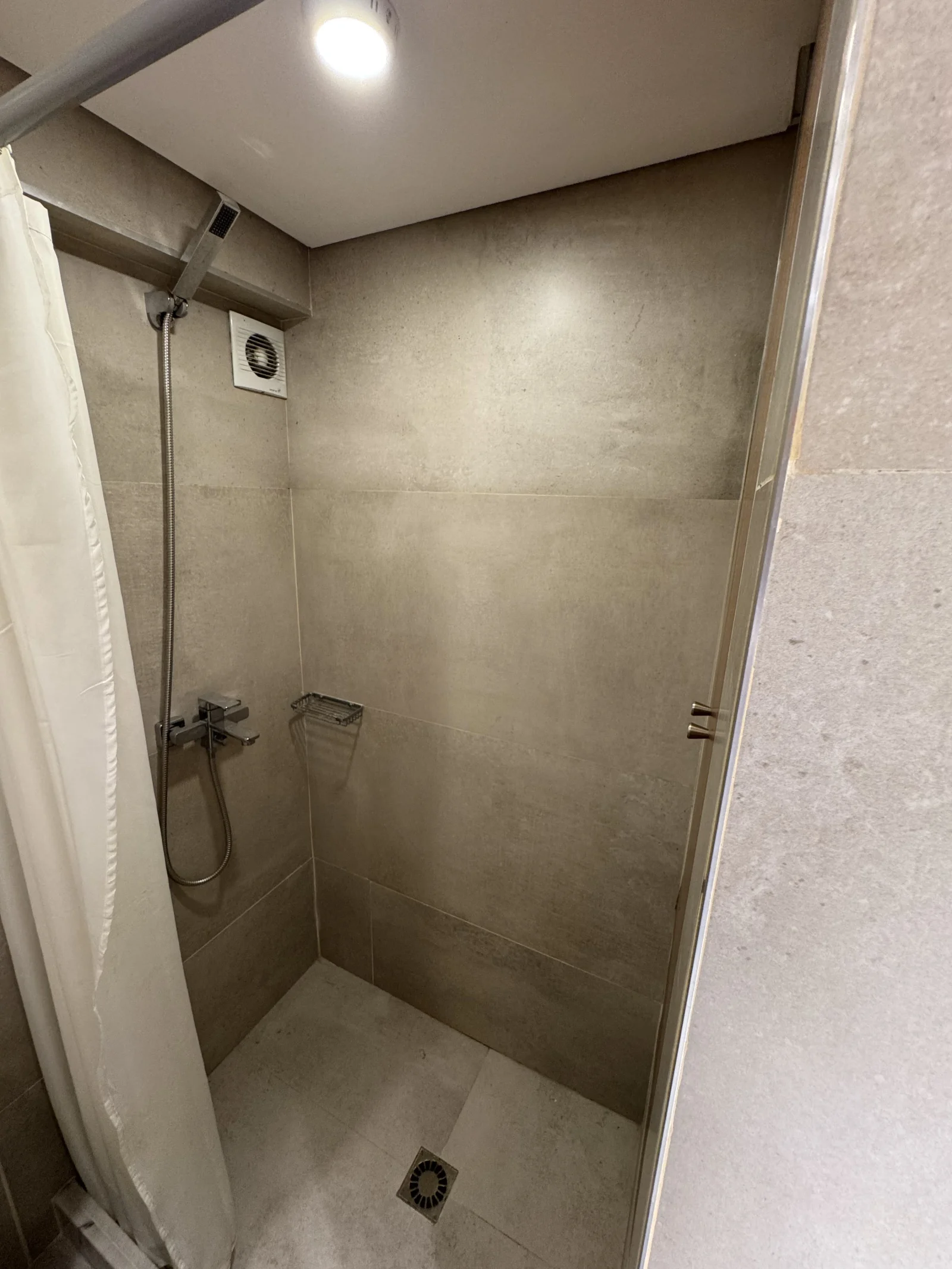 Apartamento en alquiler c/ cochera en Pocitos - Imagen 5