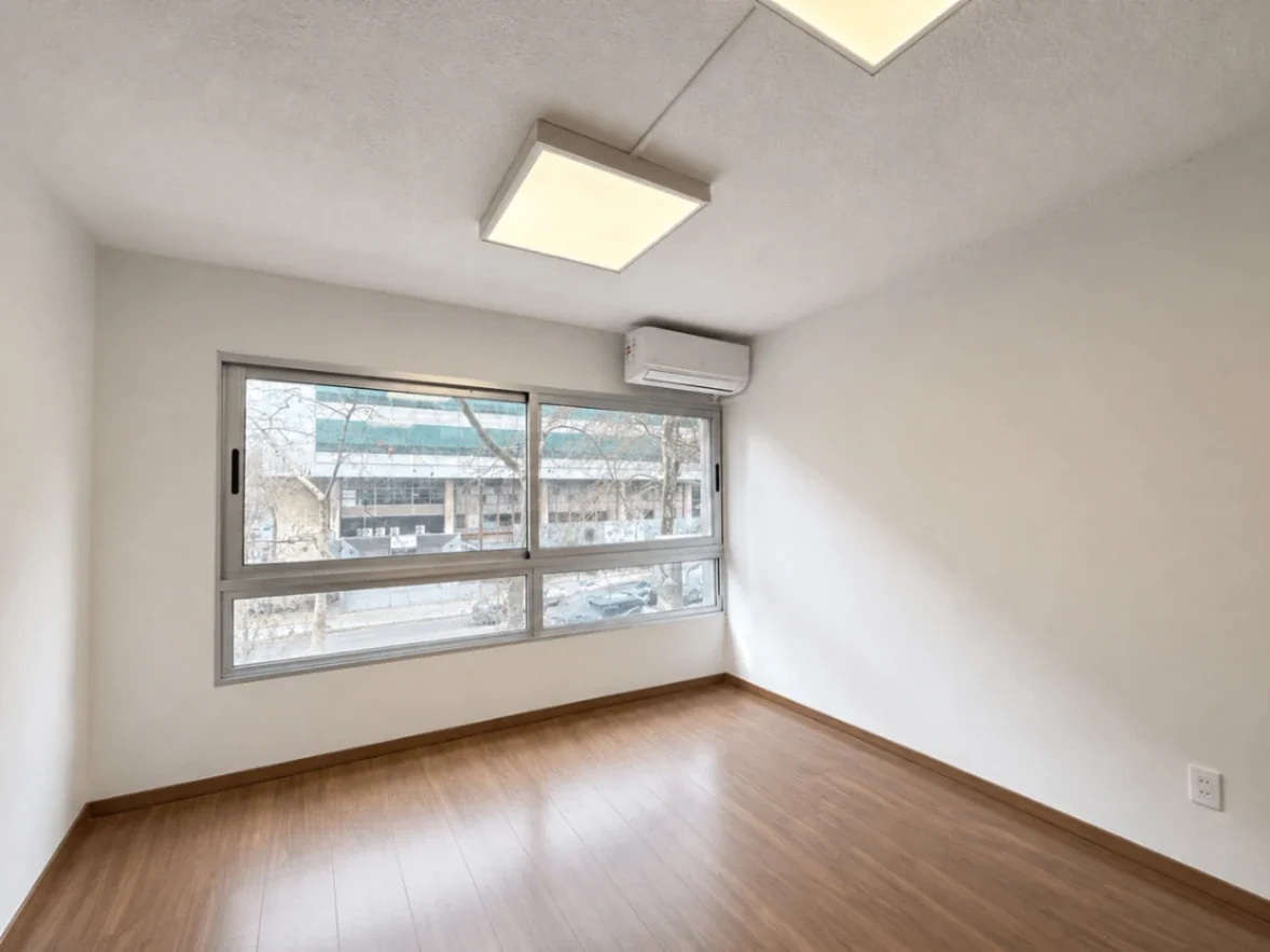 Apartamento En Alquiler En Cordón Monoambiente Prox. 18 de Julio - Imagen 1